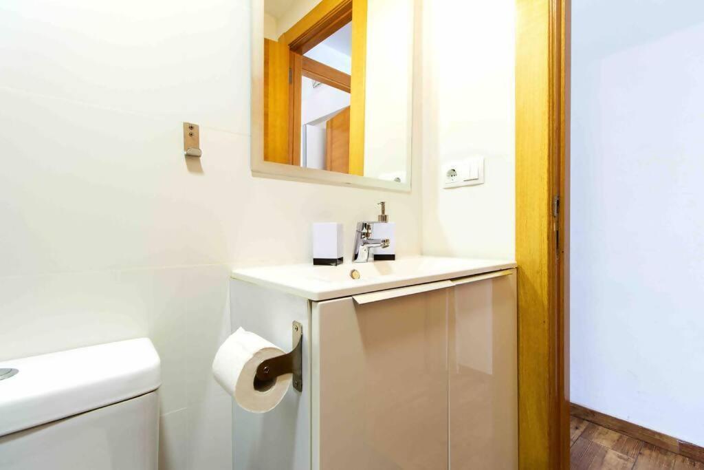 Acogedor Duplex Con Terraza Interior En La Playa Lägenhet Valencia Exteriör bild