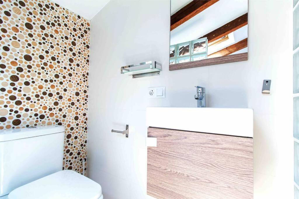 Acogedor Duplex Con Terraza Interior En La Playa Lägenhet Valencia Exteriör bild