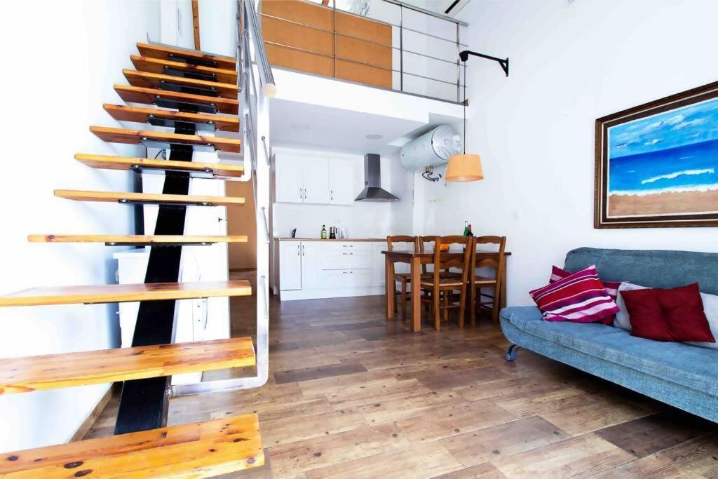 Acogedor Duplex Con Terraza Interior En La Playa Lägenhet Valencia Exteriör bild